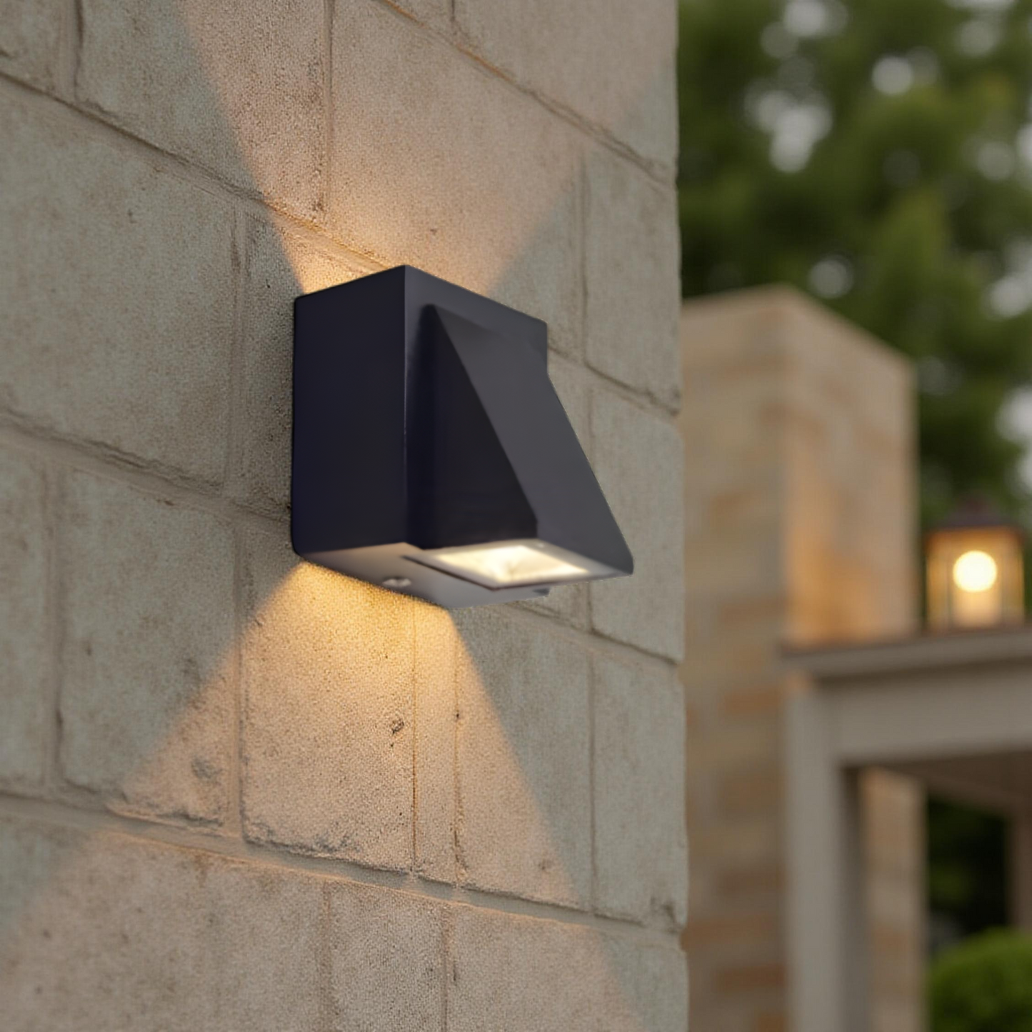 SINGLE SIDED 3W LED OUTDOOR WALL LAMP