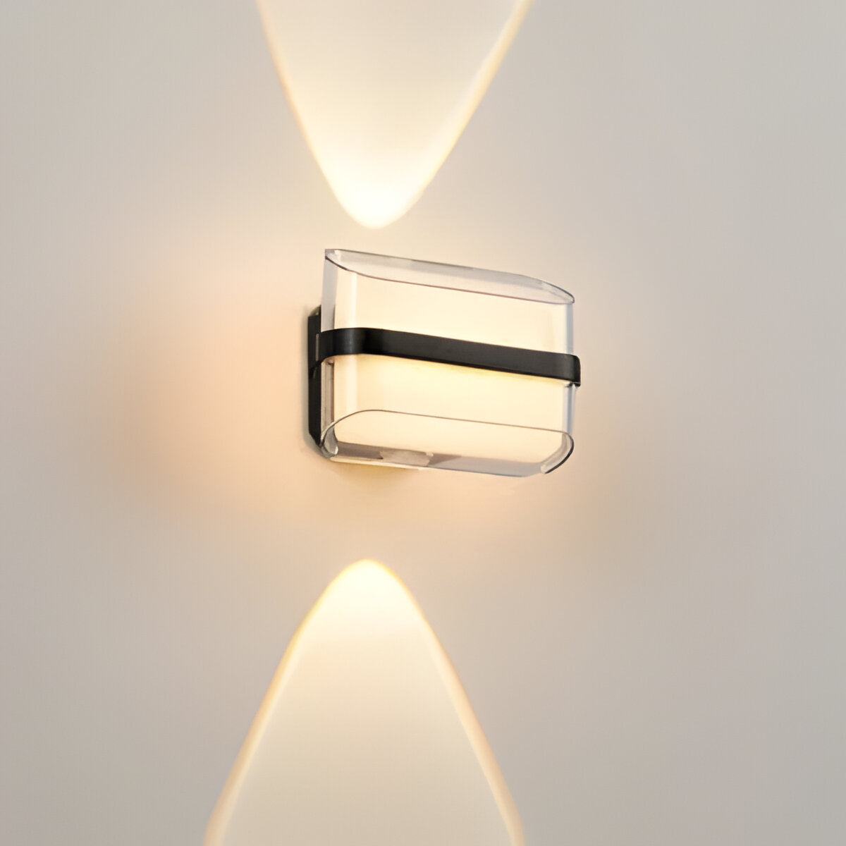 WHITE GLASS WALL LAMP