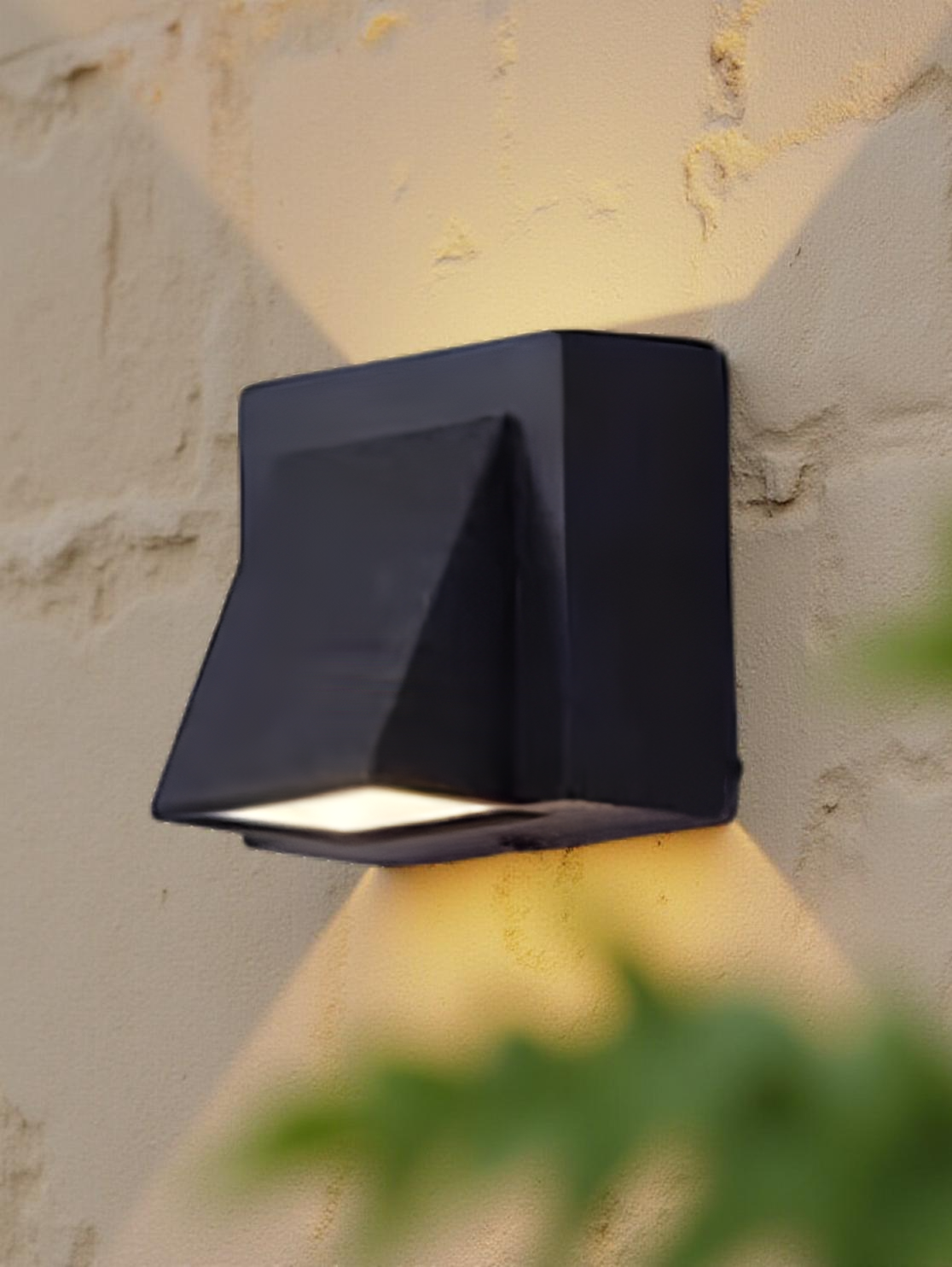 SINGLE SIDED 3W LED OUTDOOR WALL LAMP