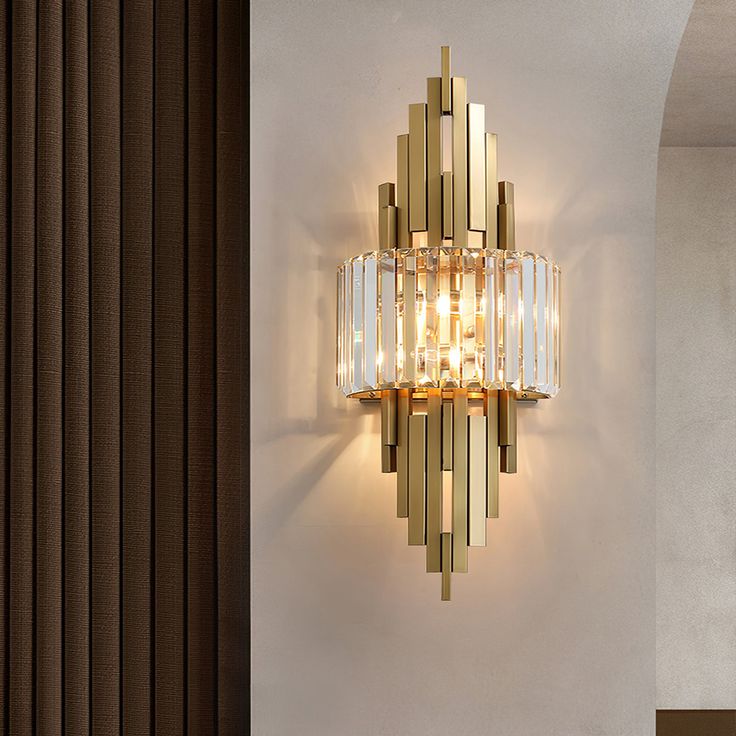LUXURY CRYSTAL WALL LIGHT