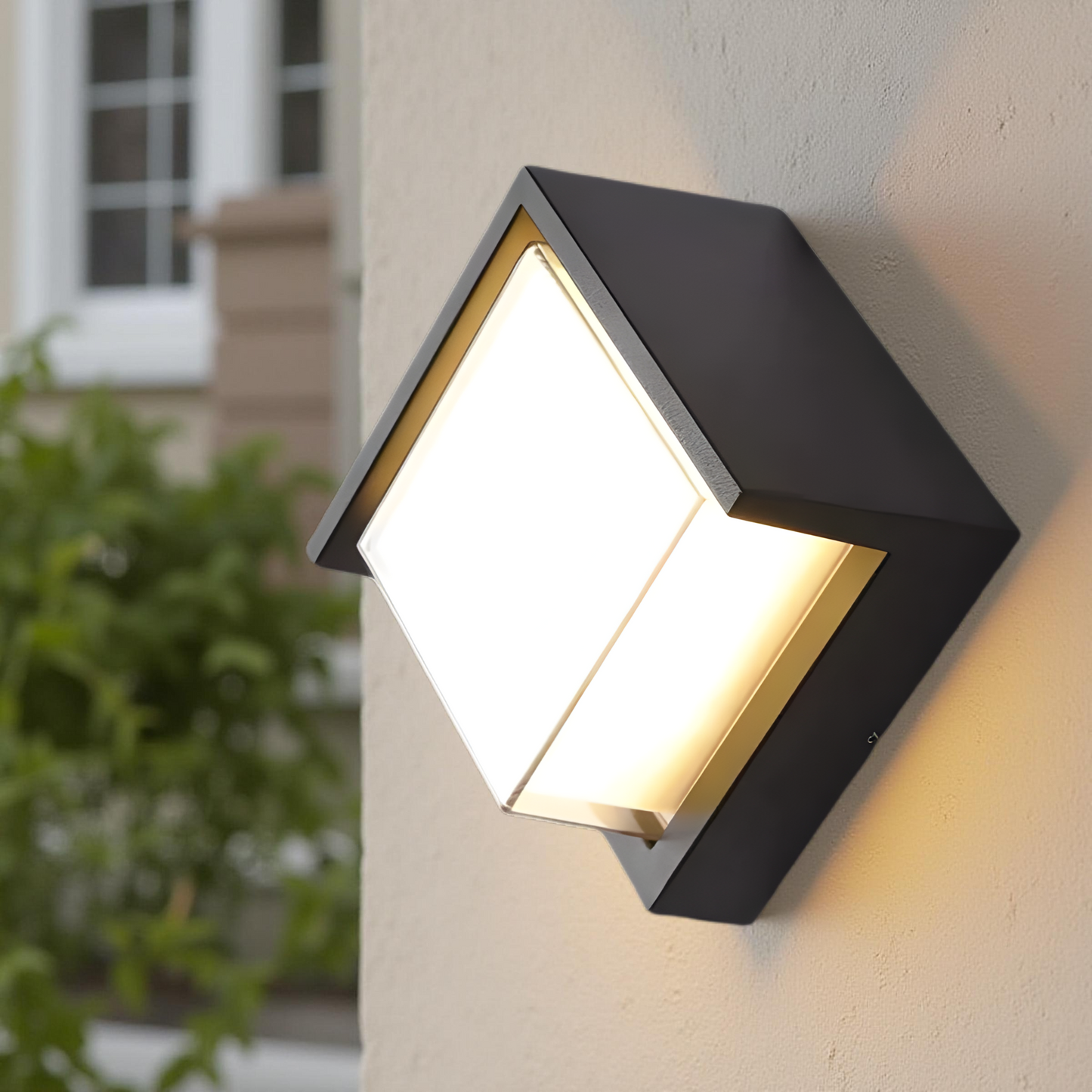 LED OUTDOOR WALL LIGHT