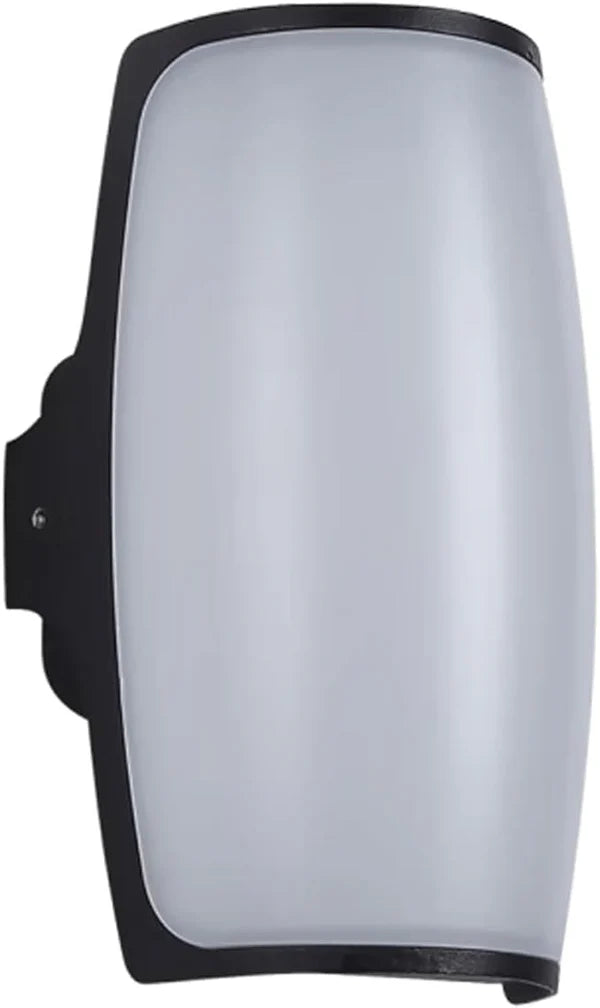 OUTDOOE WALL LIGHT