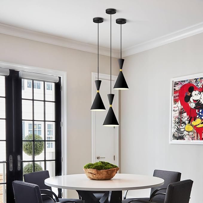 NORDIC GLOW BLACK PENDANT