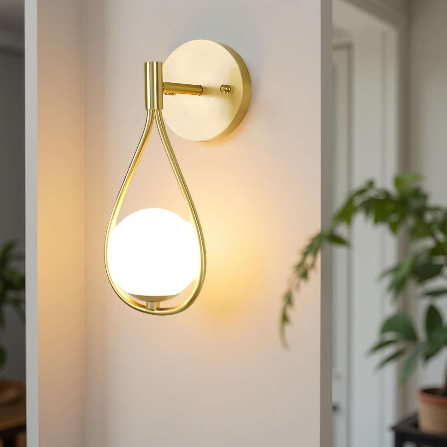 CRYSTAL GLOW WALL SCONCE