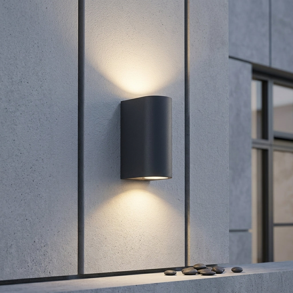 DOUBLE SIDE OUTDOOR WALL LIGHT