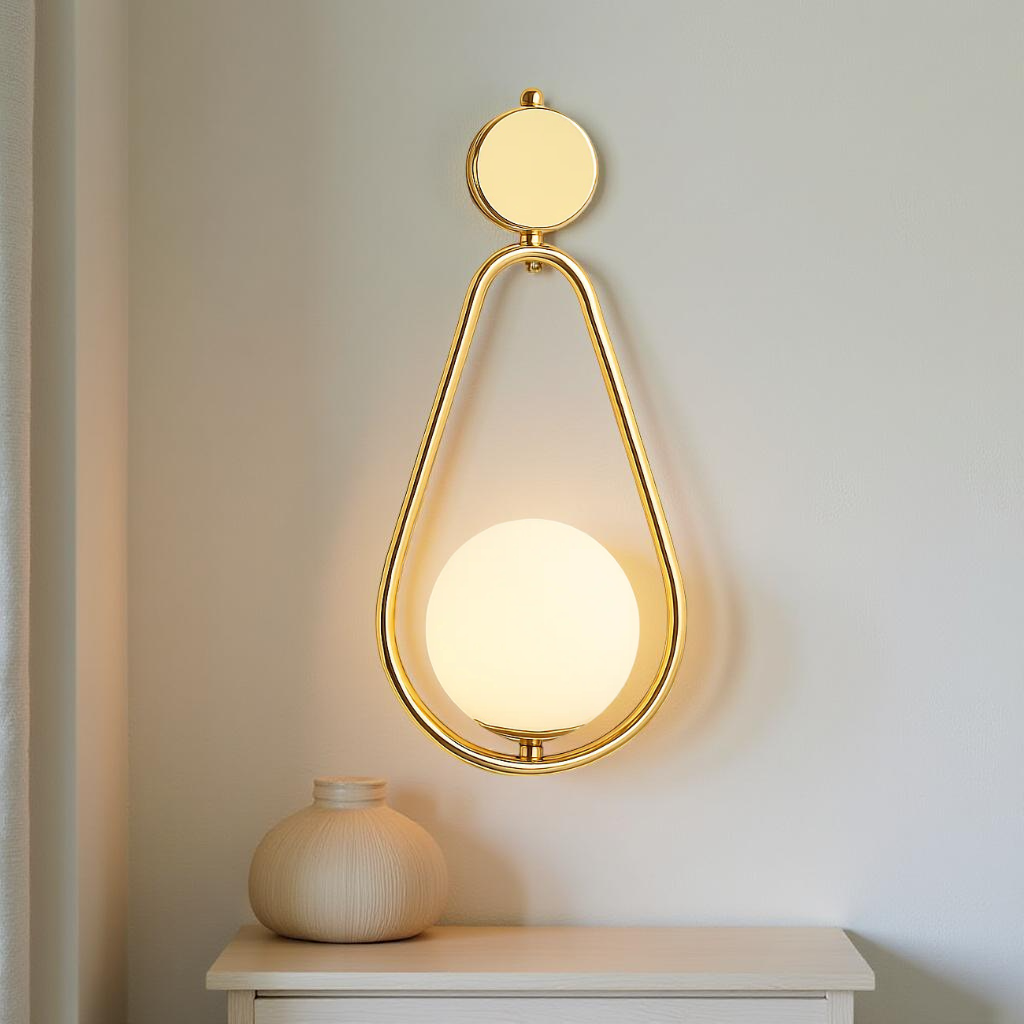 ELEGANT GOLDEN DROP WALL LIGHT