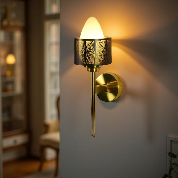 ART DECO WALL LIGHT