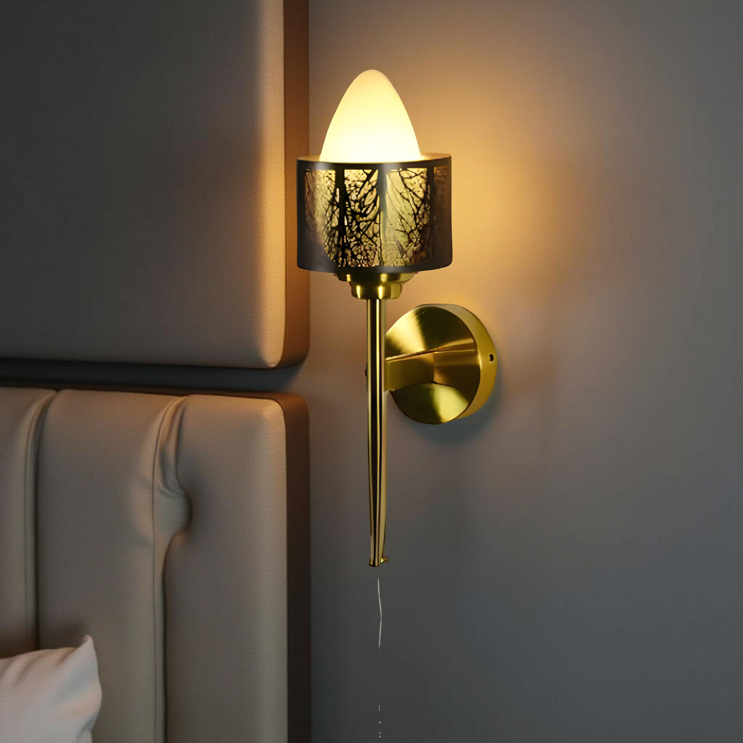 ART DECO WALL LIGHT