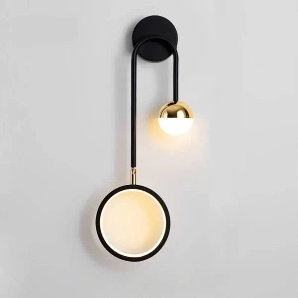 GOLDEN WALL SCONCE