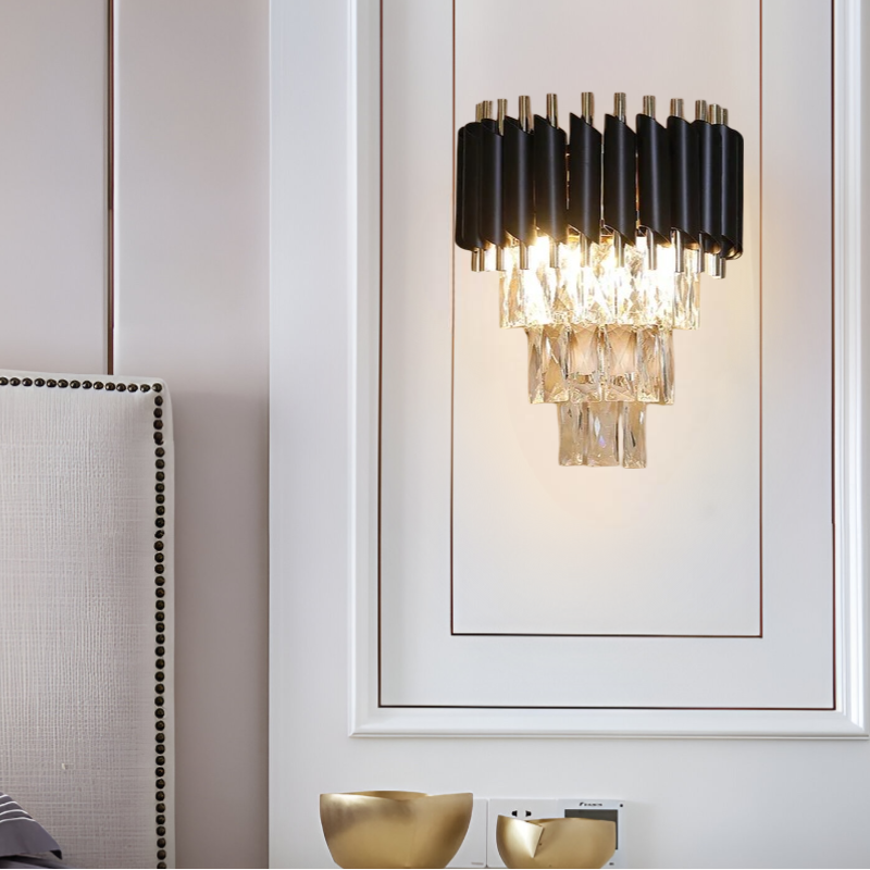 LUXURY CRYSTAL GOLD & BLACK WALL LIGHT
