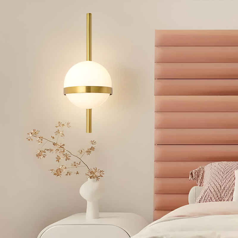 ELEGANT SPHERE WALL LIGHT