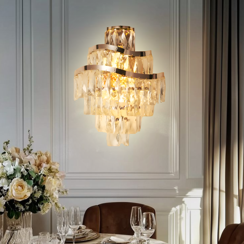 LUXERY GOLD CRYSTAL WALL LIGHT