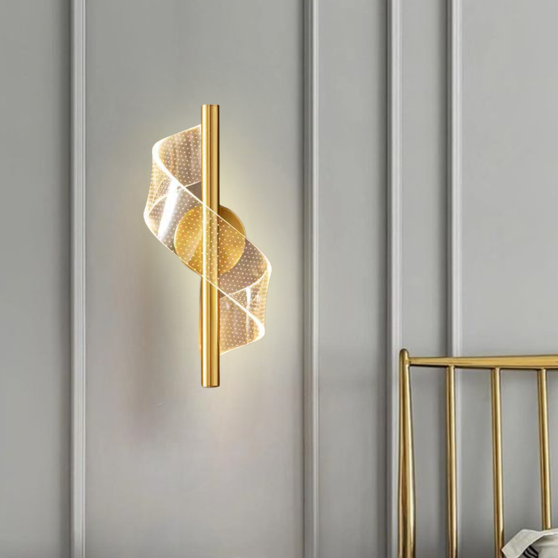 GOLD SWIRL WALL LIGHT