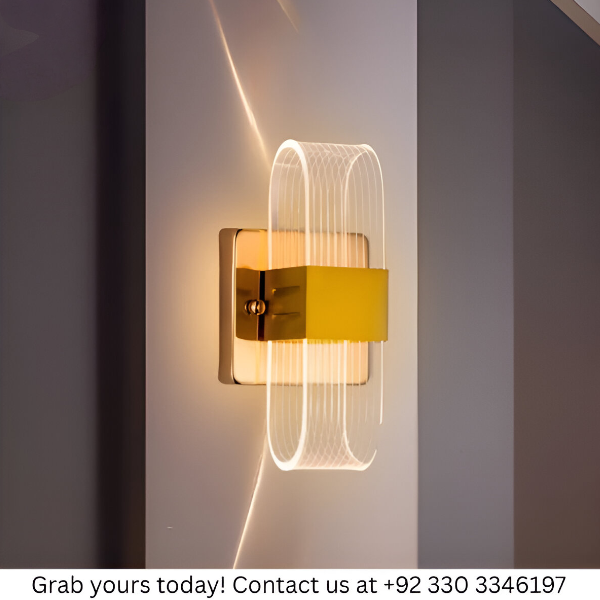 CLEAR GOLD WALL LIGHT