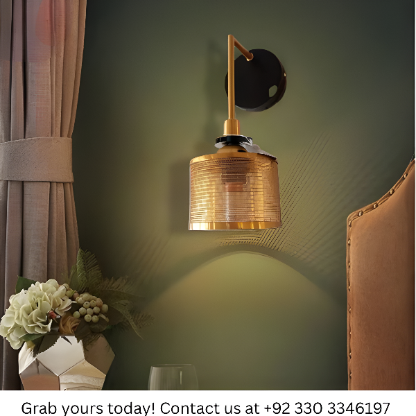 GOLDEN LUXE VINTAGE WALL LAMP