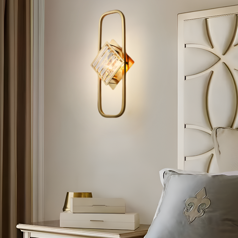 LUXURY STYLISH GOLDEN WALL LAMP