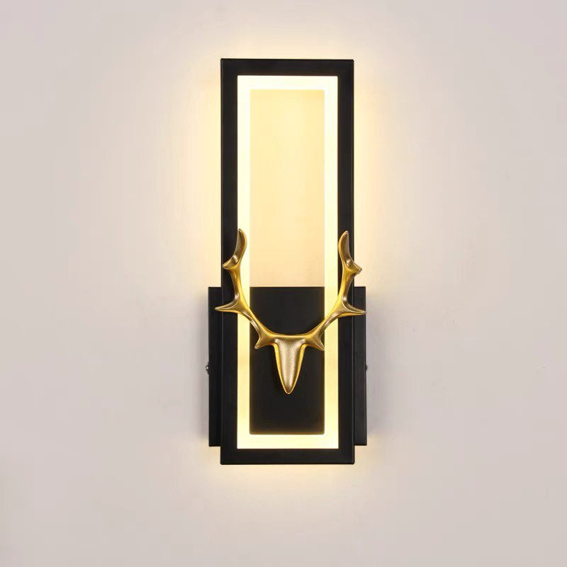 NORDIC HORN WALL LIGHT