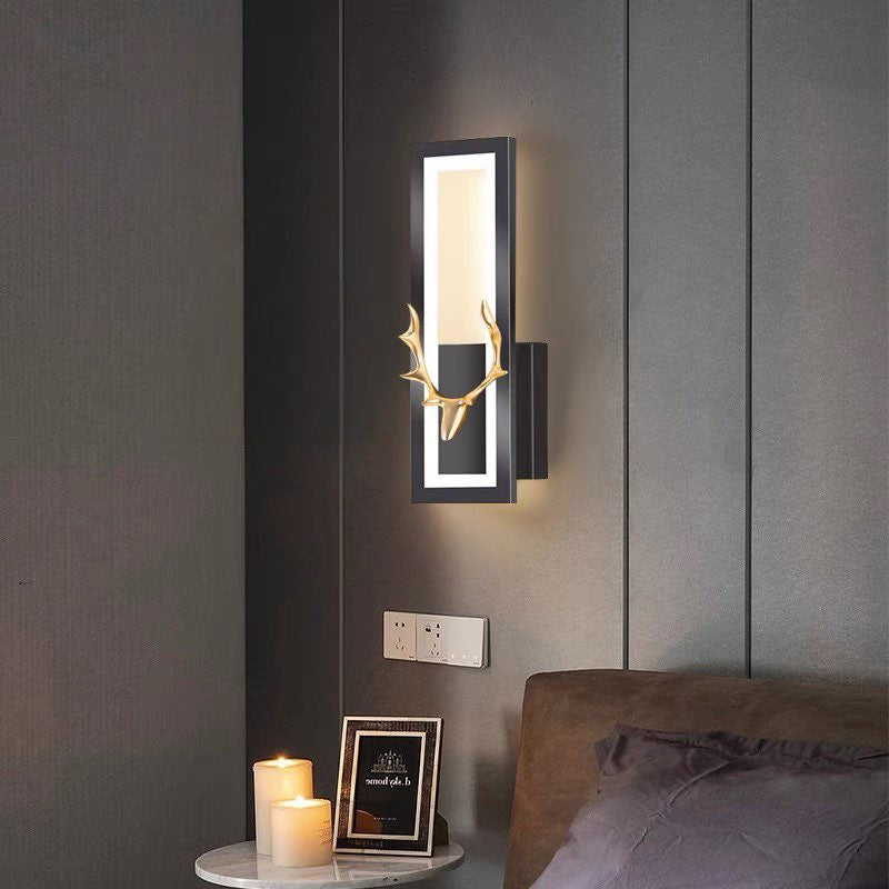 NORDIC HORN WALL LIGHT