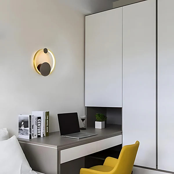 GOLD RING WALL LIGHT