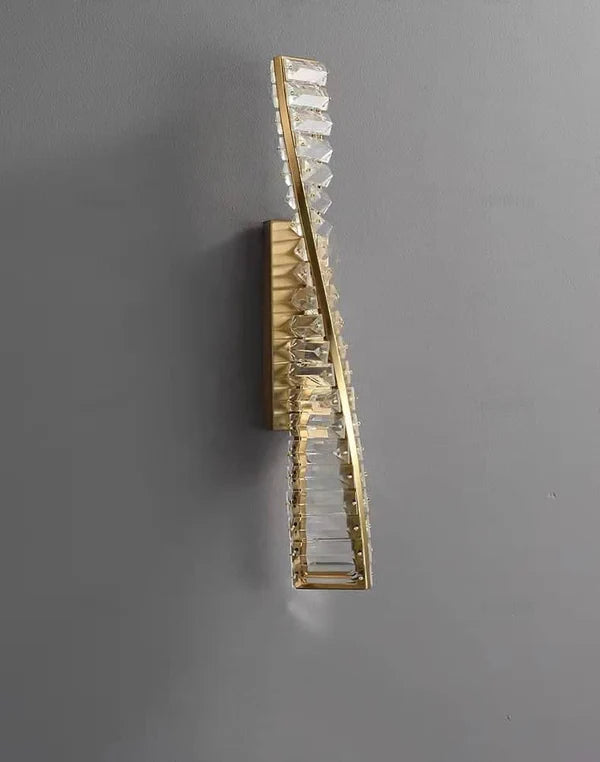 CRYSTAL WALL LIGHT FIXTURE