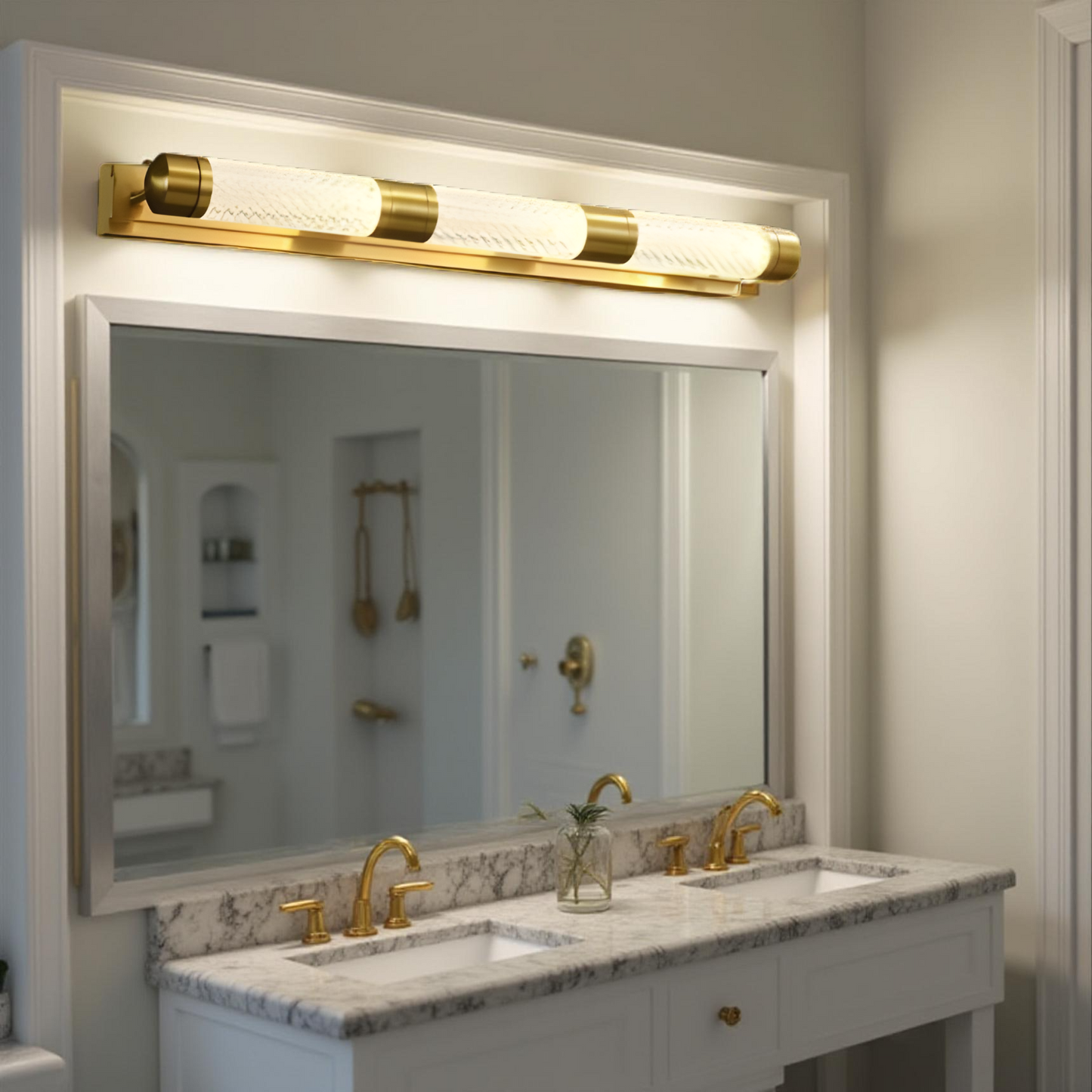 LUXERY GOLD MIRROR LIGHT