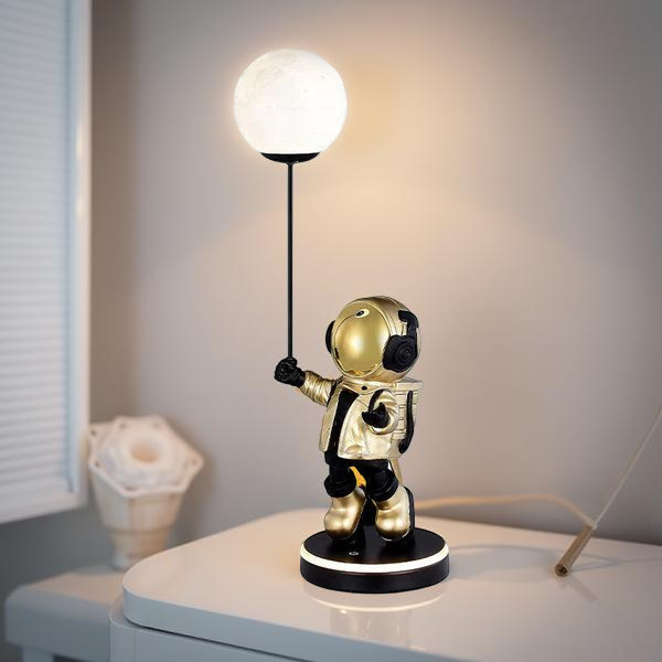 ASTRONAUT TABLE LAMP