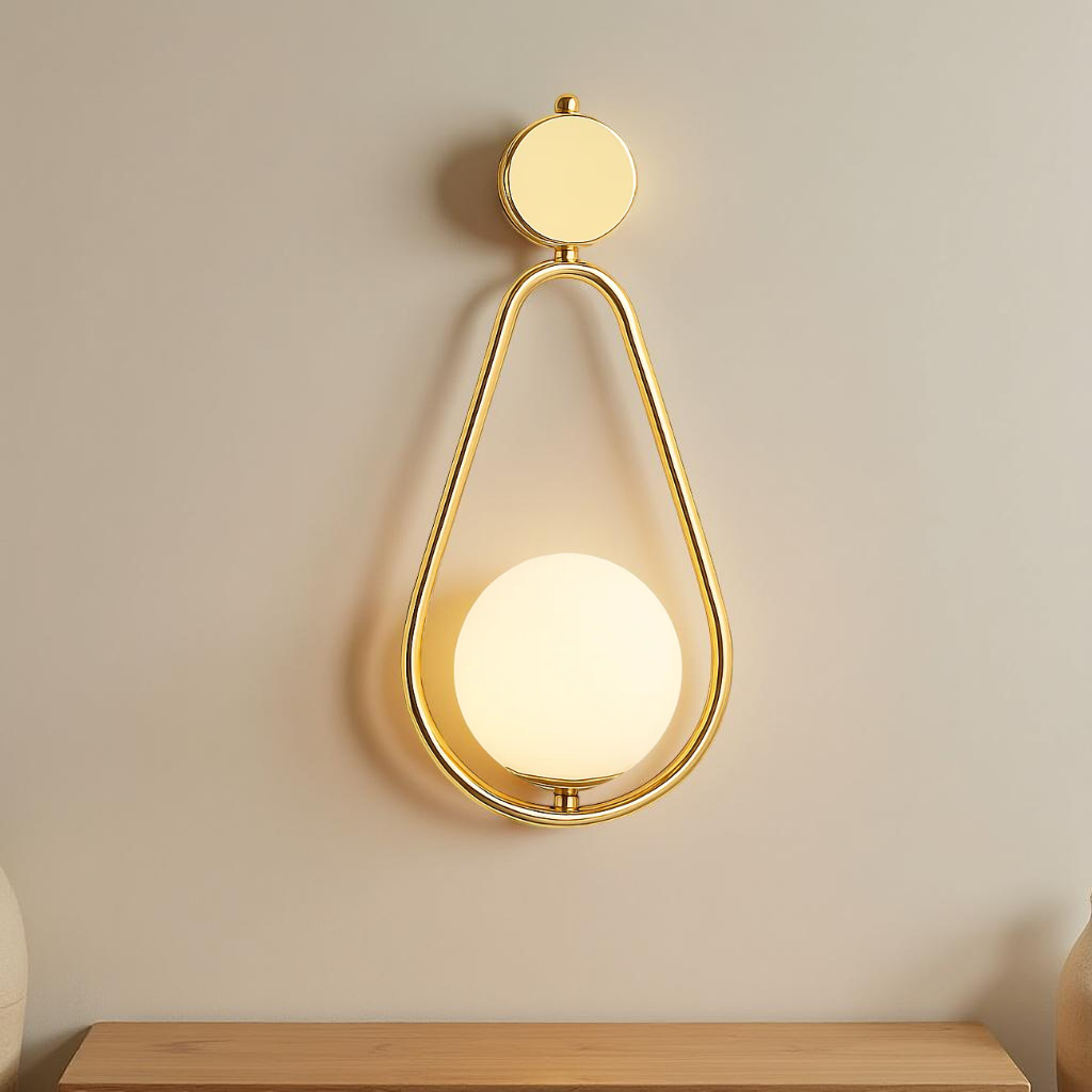 ELEGANT GOLDEN DROP WALL LIGHT