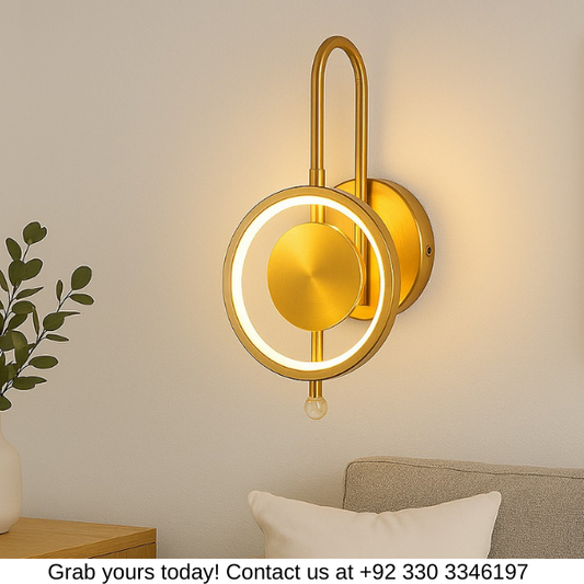 GOLDEN RING WALL LIGHT