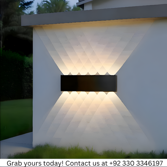 Matte Black WALL LAMP