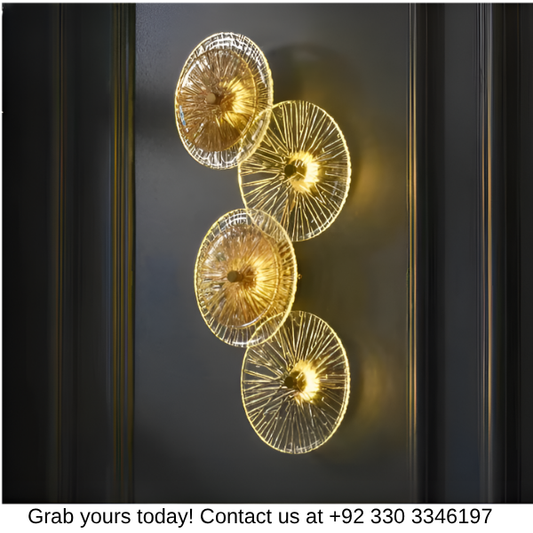 GOLDEN WALL LAMP