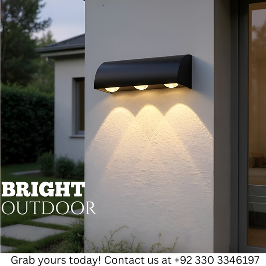 WATERPROOF OUTDOOR WALL LAMP