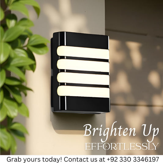 PATIO WALL LIGHT