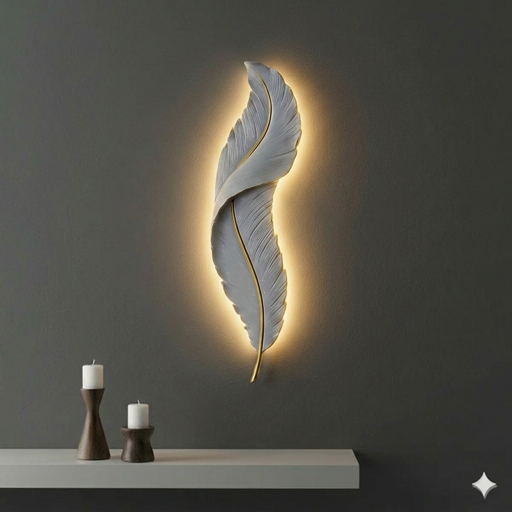 FEATHER WALL LIGHT