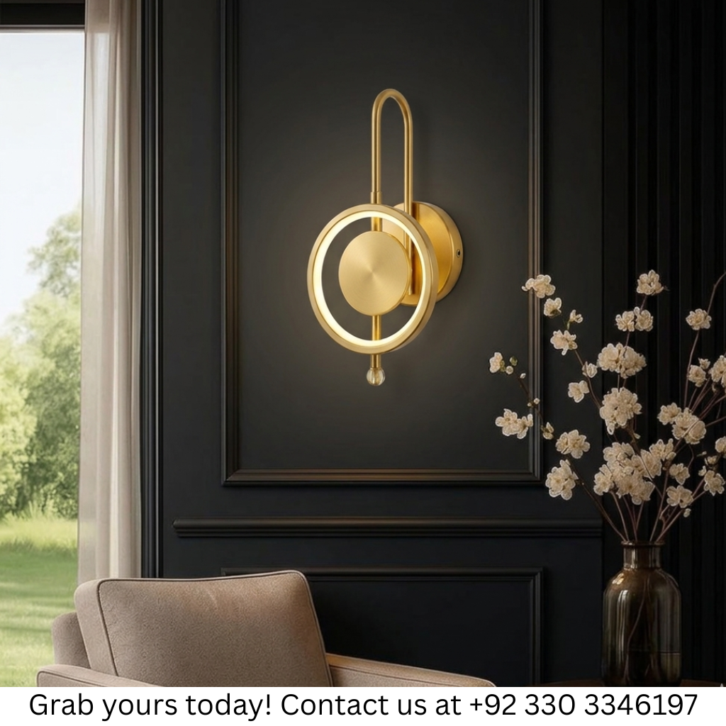 GOLDEN RING WALL LIGHT