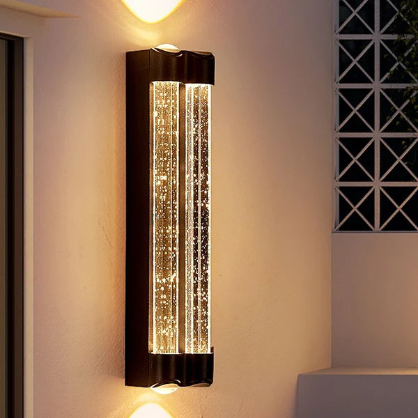 STARLIGHT OUTDOOR WALL LAMP
