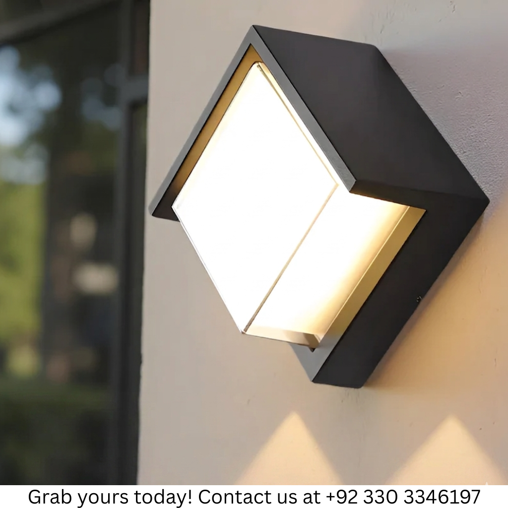 LED OUTDOOR WALL LIGHT
