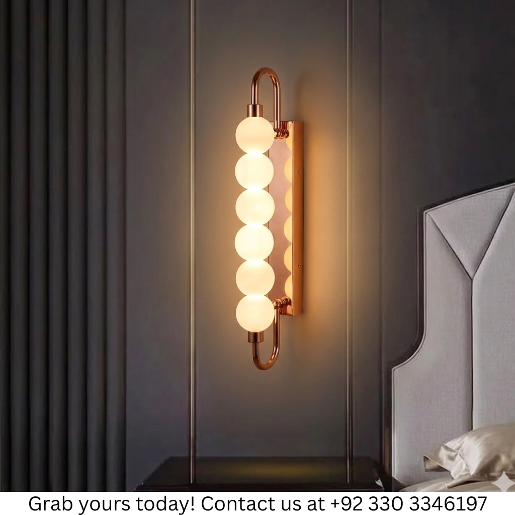 MINIMALIST PEARL WALL LIGHT