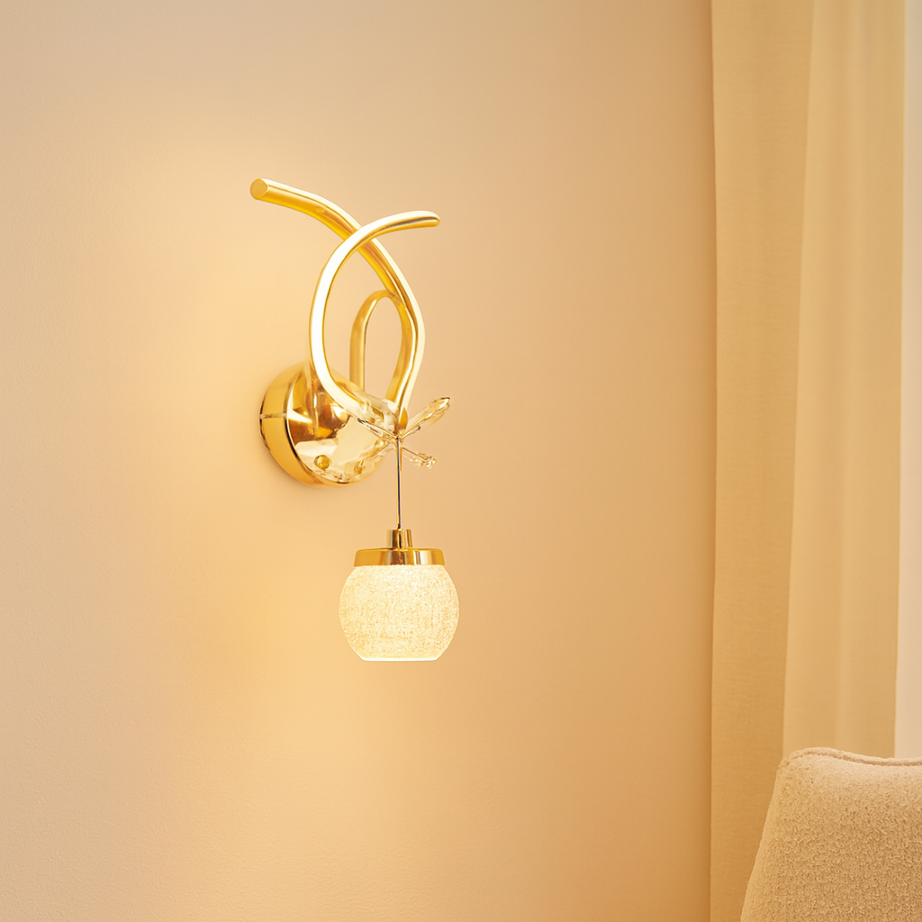 ELEGANT WALL LIGHT