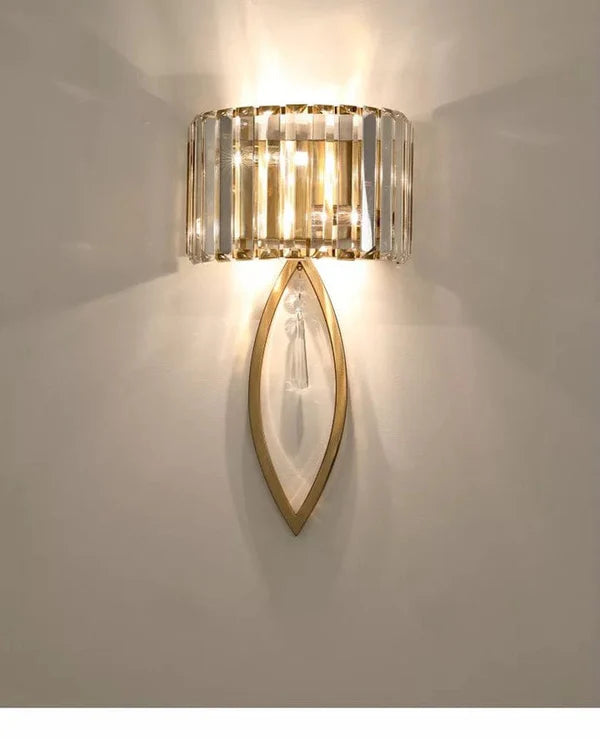 GILDED LEAF WALL LAMP