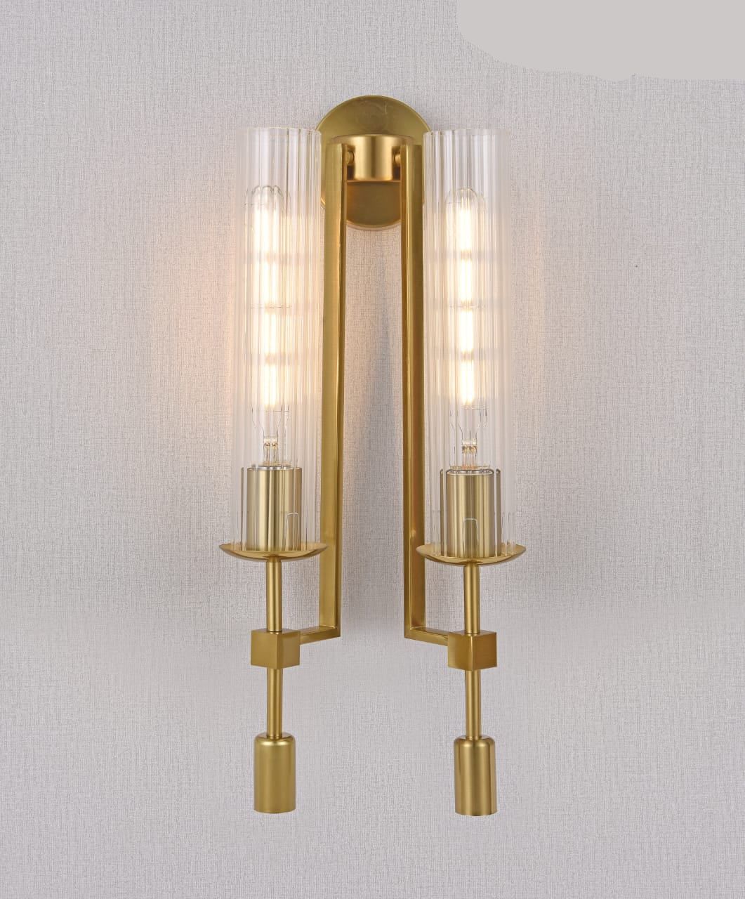 TWIN TUBE WALL LIGHT