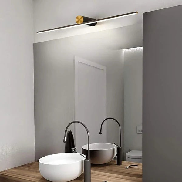 SLEEK MIRROR LIGHT