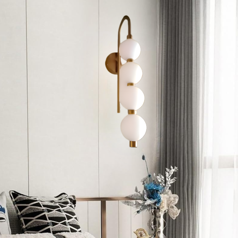 4-BALLS WALL SCONCE