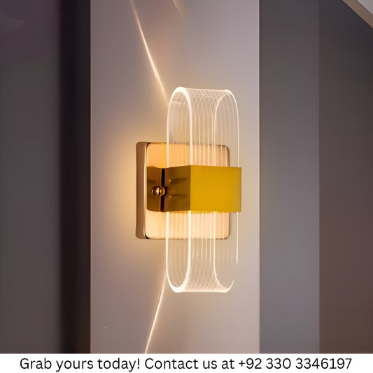 CLEAR GOLD WALL LIGHT