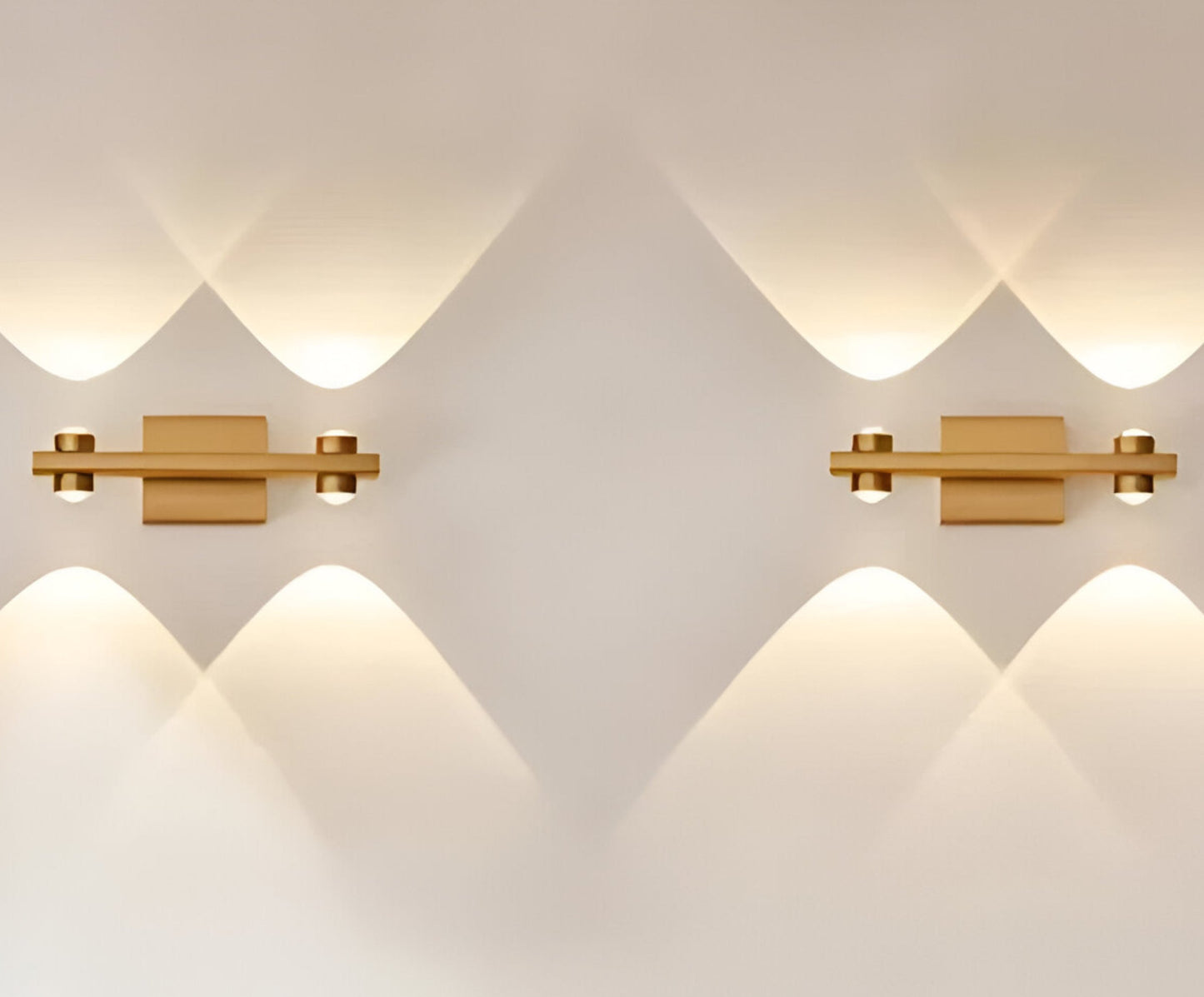 DOUBLE HEAD GOLD MIRROR LIGHT