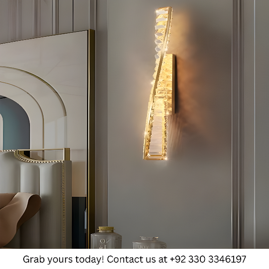 CRYSTAL WALL LIGHT FIXTURE