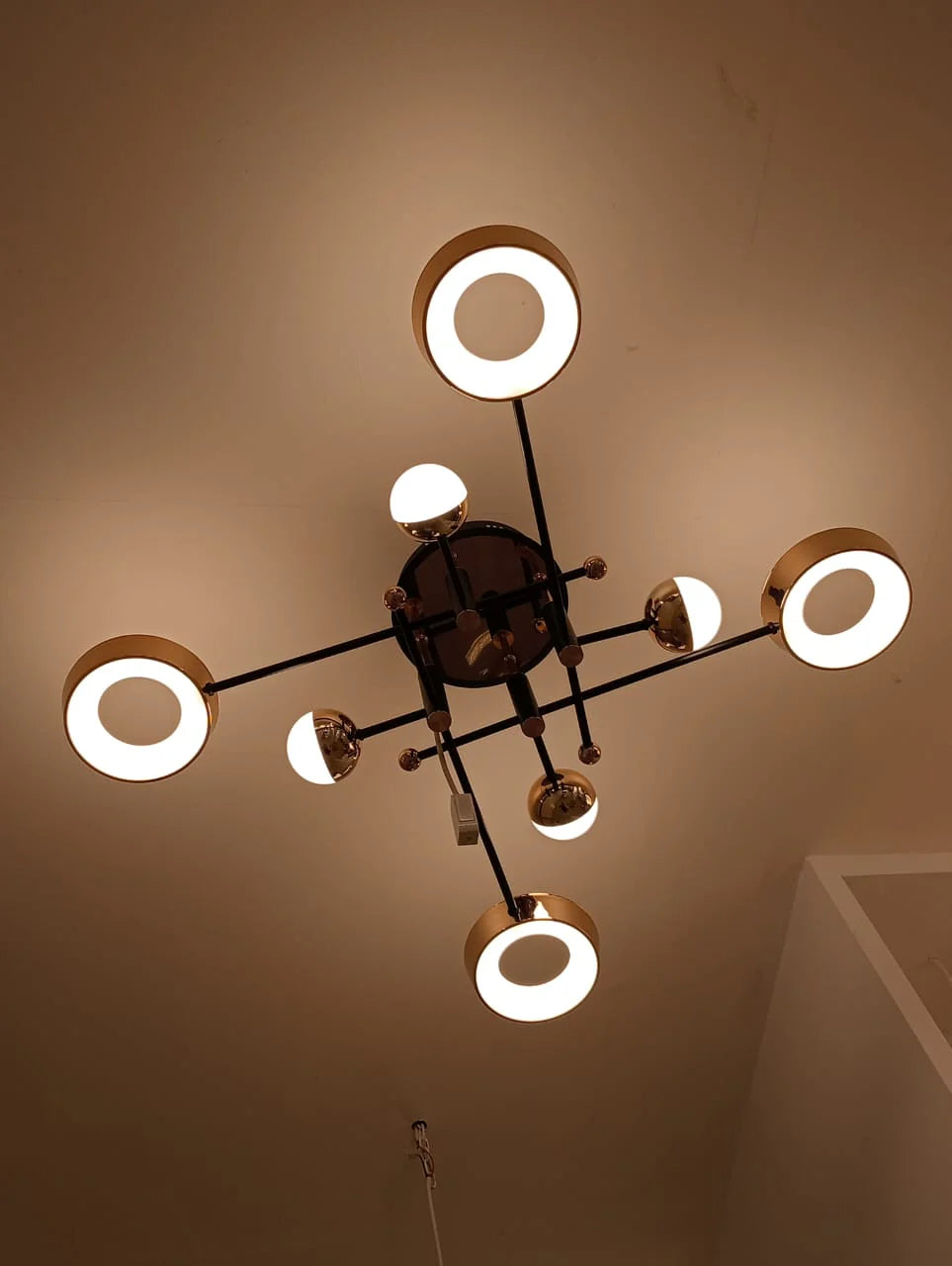THE DUAL-GLOW CHANDELIER